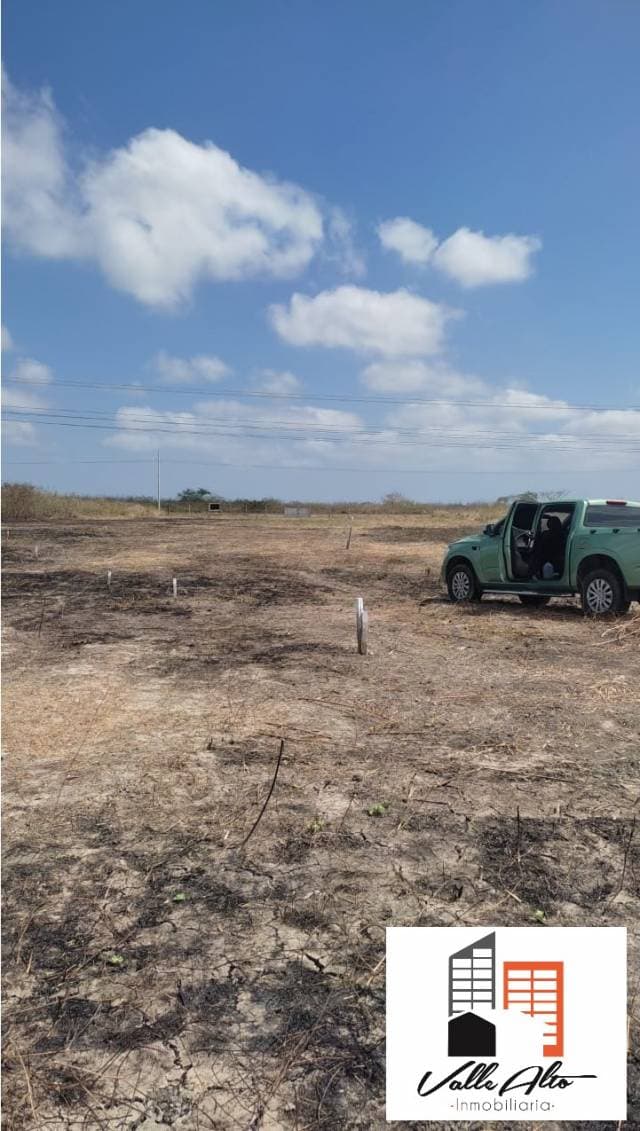 LOTES AMPLIOS VACACIONALES EN SANTA ELENA. — foto 4
