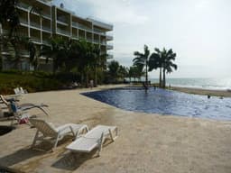 SUITE DE RENTA EN TONSUPA POR NOCHES FRENTE AL MAR