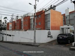 CASA EN ARRIENDO 3  PISOS 490 MENSUAL INCLUIDO ALICUOTA NEGOCIABLE