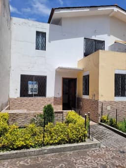 Oportunidad de Alquiler en Rincón de las Plazas, Sector Santa Mónica, Conocoto