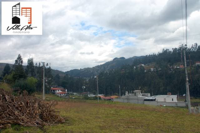 AMPLIO TERRENO ESQUINERO EN TURI. — foto 1