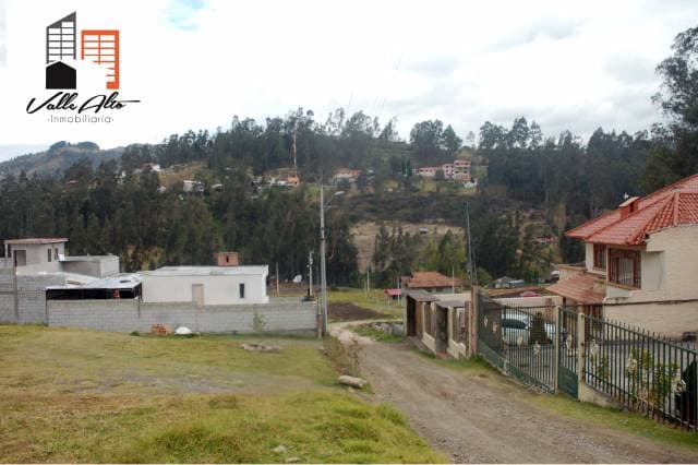 AMPLIO TERRENO ESQUINERO EN TURI. — foto 7