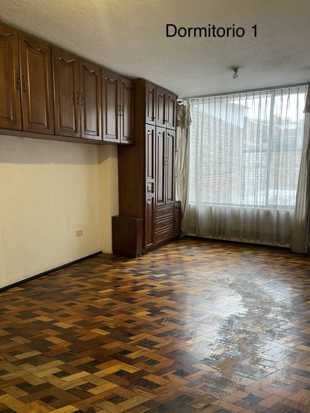 ARRIENDO DEPARTAMENTO EN CENTRO DE AMBATO — foto 6