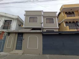 VENTA DE LUJOSA CASA CON SISTEMAS DE SEGURIDAD Y ELEGANTES ACABADOS
