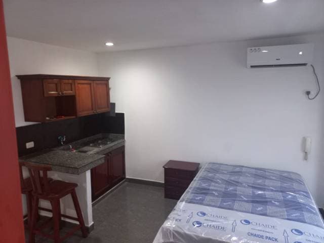 ALQUILER DE SUITE SEMIAMOBLADA — foto 3