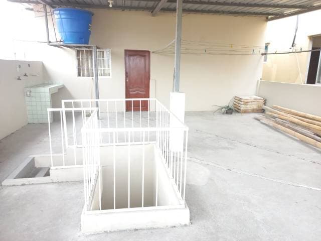 SE VENDE CASA RENTERA EN LA CIUDADELA URDENOR II — foto 7