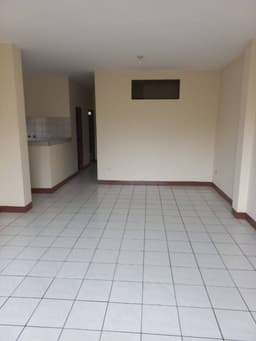 SE VENDE HERMOSA CASA RENTERA UBICADA EN URDENOR CERCA AL MALL DEL SOL ?
