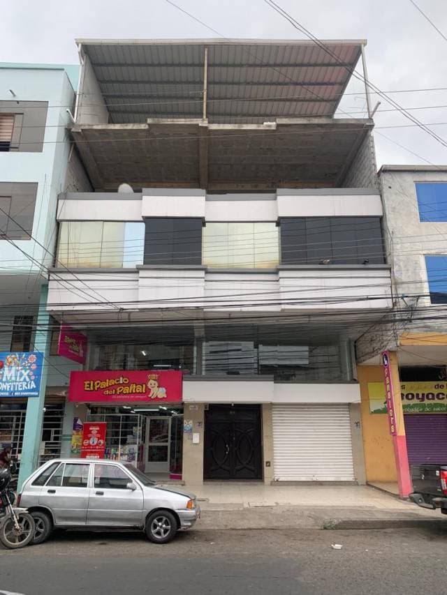Vendo Casa 630m2 en Zona Comercial, Ciudad de Machala — foto 1