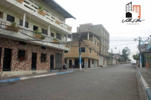 AMPLIA CASA RENTERA EN GUAYAQUIL. — foto 10