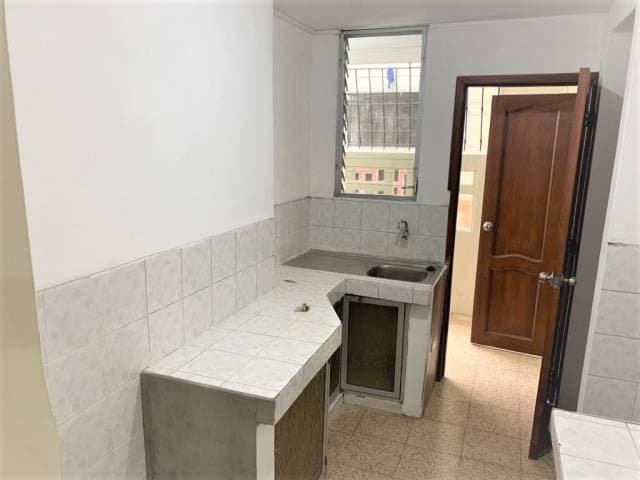 VENDO DEPARTAMENTO DIAGONAL A LAS ACACIAS — foto 2