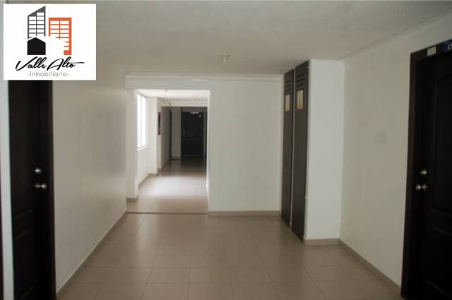 DEPARTAMENTO AMUEBLADO Y SEGURO EN CUENCA. — foto 5