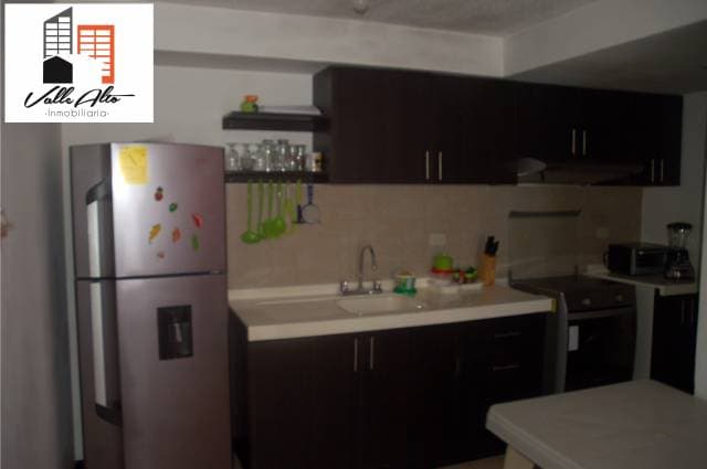 DEPARTAMENTO AMUEBLADO Y SEGURO EN CUENCA. — foto 6