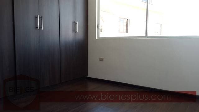 Casa con área verde, Condominio sector Ricaurte, $108000 — foto 4