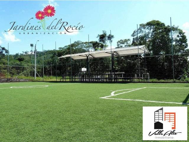 CASAS AMPLIAS POR ESTRENAR EN MACAS. — foto 1