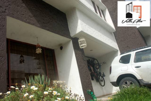 CASA AMPLIA E INDEPENDIENTE EN RICAURTE. — foto 4