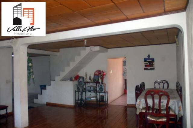 CASA AMPLIA + LOCAL COMERCIAL EN DELEG. — foto 10