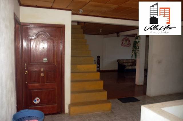 CASA AMPLIA + LOCAL COMERCIAL EN DELEG. — foto 12