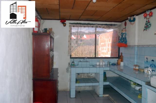 CASA AMPLIA + LOCAL COMERCIAL EN DELEG. — foto 13