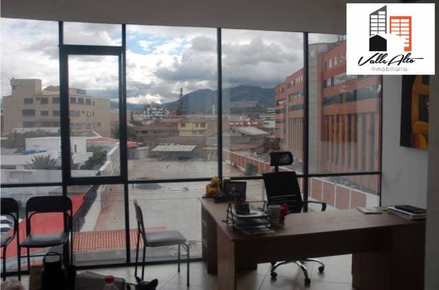 OFICINA EXCLUSIVA Y AMPLIA DIAGONAL AL MILENIUM PLAZA. — foto 4