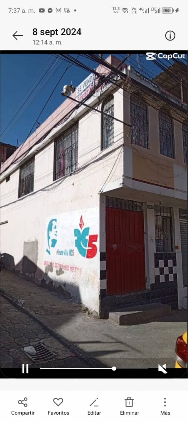 VENDO CASA DE DOS PLANTAS ESQUINERA EN CARAPUNGO — foto 3