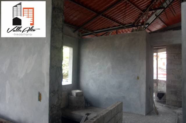 CASA RENTERA AMPLIA EN MACAS, CERCA DEL CENTRO. — foto 12
