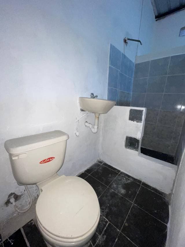 SE ALQUILA CÓMODO DEPARTAMENTO — foto 5