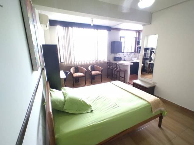 Alquilo suites amobladas Vía Samborondon Uess — foto 6