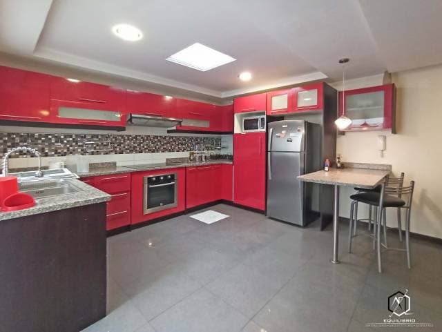 Casa Amoblada en Alquiler Ordoñez Lasso Cuenca Ecuador — foto 2