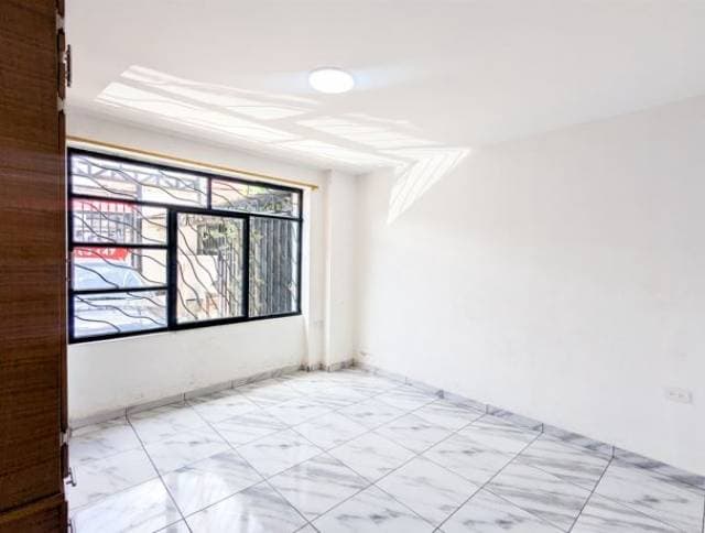 Departamento en Aquiler Renta Arriendo Cuenca Ecuador — foto 2