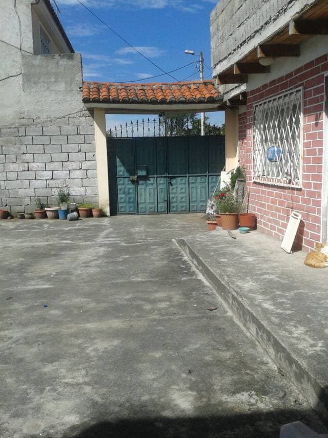 Vendo casa sector Conocoto — foto 2
