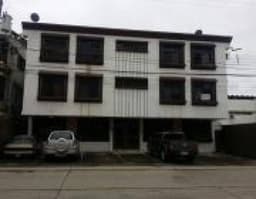 Alquilo Departamento amplio 3 dormitorios en Entre Ríos remodelado