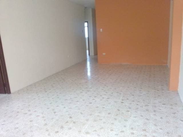 Alquilo Departamento Planta Baja Sur De Guayaquil — foto 3