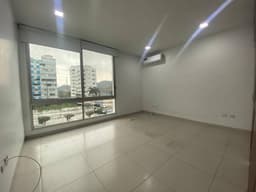 EN ALQUILER DEPARTAMENTO DE DOS DORMITORIOS MÁS CUARTO DE SERVICIO