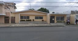 EN VENTA CASA EN URDESA