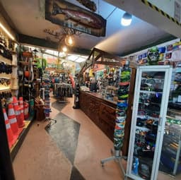 De venta Almacén con mucho prestigio en el centro de Riobamba