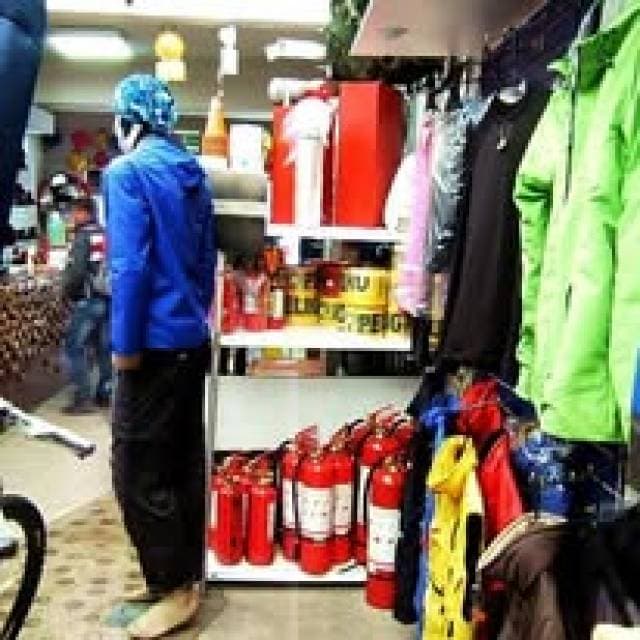 De venta Almacén con mucho prestigio en el centro de Riobamba — foto 3