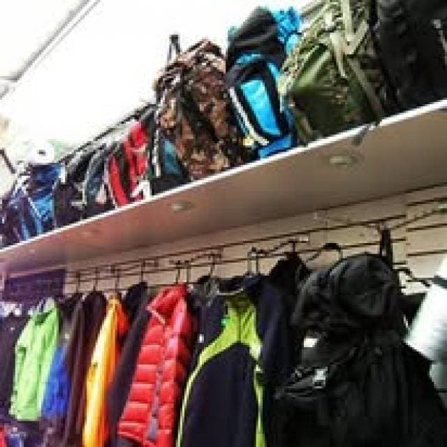 De venta Almacén con mucho prestigio en el centro de Riobamba — foto 5
