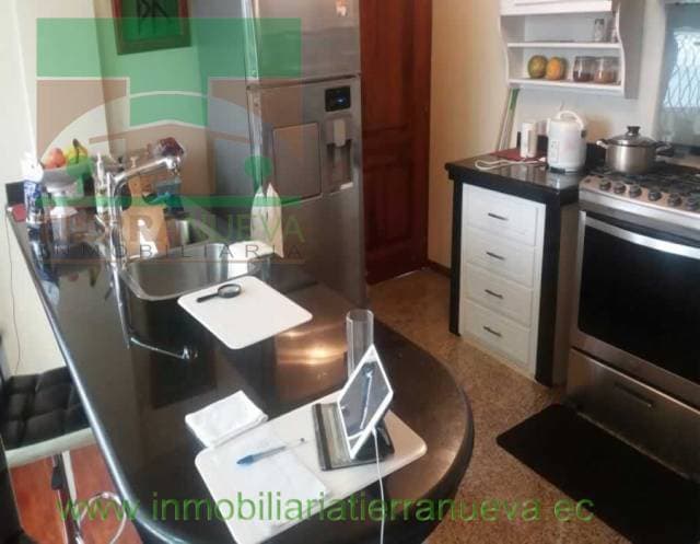DE OPORTUNIDAD SE VENDE HERMOSA  CASA EN CAYAMBE — foto 1