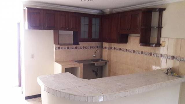 VILLA EN VENTA MUCHO LOTE TERCERA ETAPA — foto 3