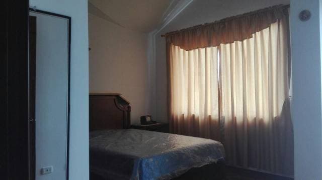 TUMBACO, ARRIENDO ACOGEDORA CASA AMOBLADA DENTRO DE UN CONJUNTO — foto 7