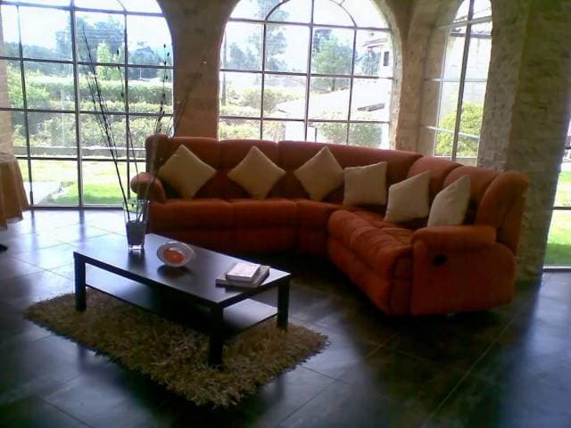 HERMOSA CASA EN VALLE CONJUNTO PRIVADO — foto 4