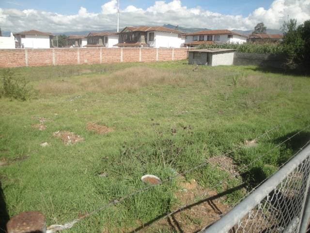 TERRENO EN VENTA EN TUMBACO — foto 1