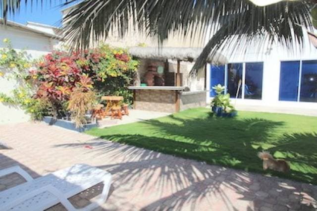 Hermosa Casa Completamente Remodelada para ser tu Oasis en Salinas — foto 1