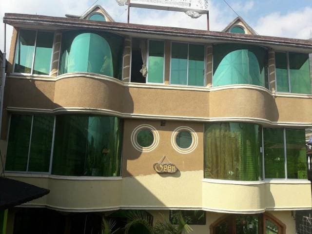 DE OPORTUNIDAD VENDO HOTEL EN LA CIUDAD DE BAÑOS