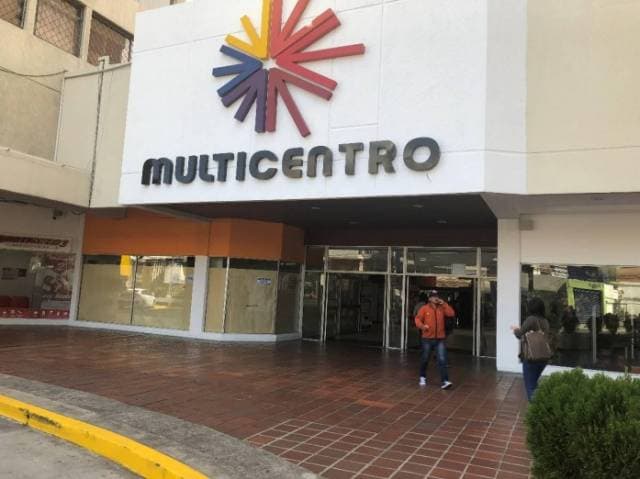 ARRIENDO LINDO DEPARTAMENTO DIAGONAL AL HOTEL MARRIOTT-SECTOR NORTE — foto 3