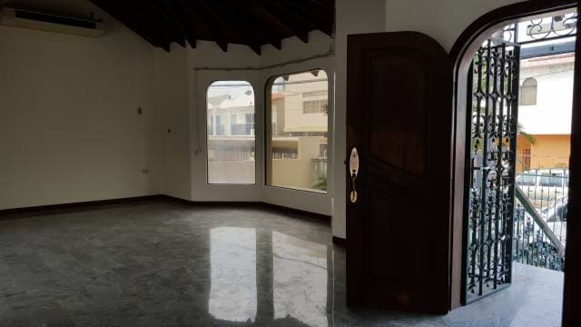 Vendo casa / Cdla. Los Albatros / Norte de Guayaquil — foto 4