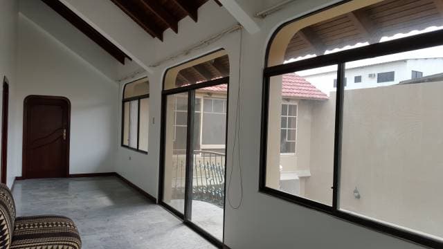 Vendo casa / Cdla. Los Albatros / Norte de Guayaquil — foto 7