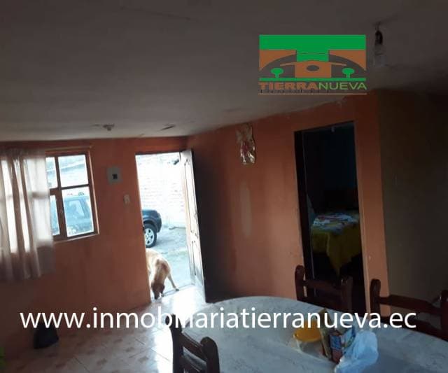 EN VENTA VIVIENDA DE ETERNIT EN CAYAMBE — foto 4