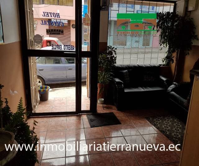VENDO HERMOSO HOTEL CRYSTAL UBICADO EN EL CENTRO DE CAYAMBE — foto 6