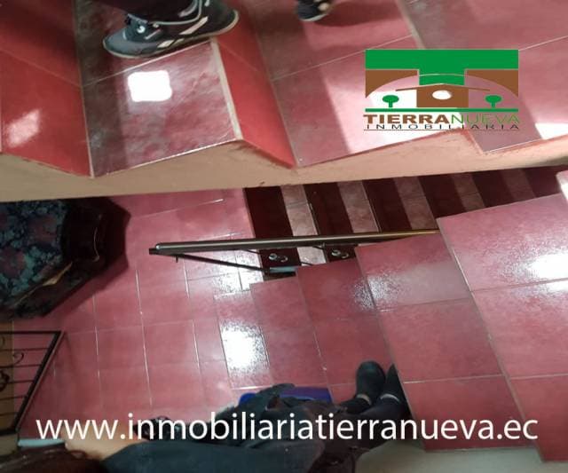 VENDO HERMOSO HOTEL CRYSTAL UBICADO EN EL CENTRO DE CAYAMBE — foto 10